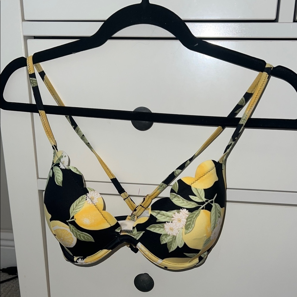 Shade and shore lemon bikini top